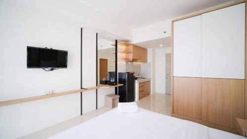 Surabaya Apartment | Best Choice and Tidy Studio at Bale Hinggil Apartment By Tarvelio