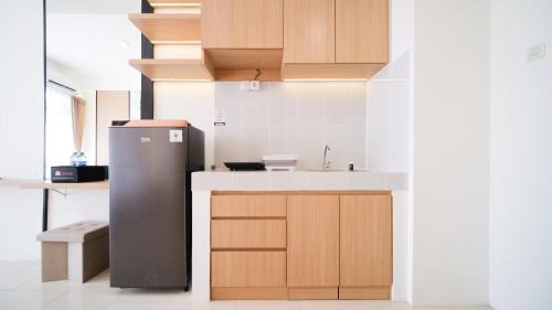 Surabaya Apartment | Best Choice and Tidy Studio at Bale Hinggil Apartment By Tarvelio