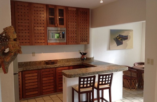 Ixtapa - Zihuatanejo Condo | Best Complex In Zihuat - Residencias villa del sol