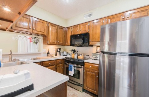 Charlotte Condo | Best condo in Charlotte near Quail Hollow Country Club.