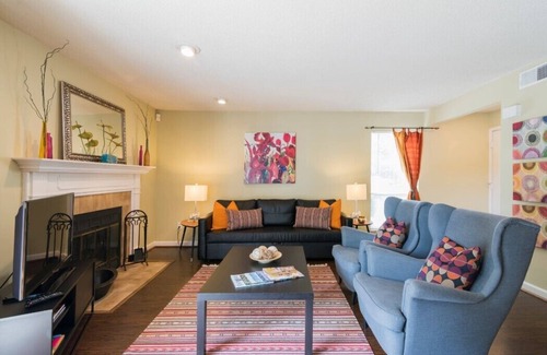 Charlotte Condo | Best condo in Charlotte near Quail Hollow Country Club.