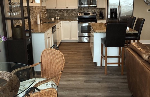 Grand Haven Condo | BEST CONDO IN GRAND HAVEN. 2+ Bedrooms, Pool, Lake Views, Downtown!
