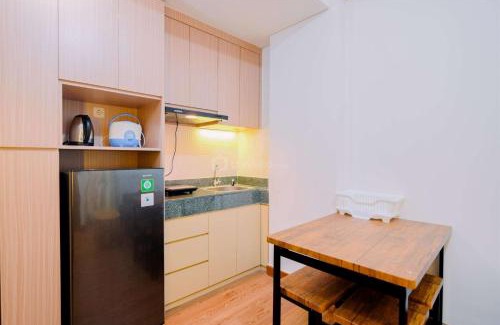 Pinang Apartment | Best Deal and Comfort Designed 2BR Transpark Cibubur Apartment By Travelio