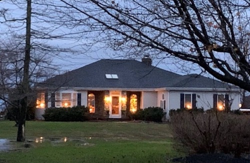 Stevensville House | BEST Exposure on the Bay for SUNSETS with Pool, Dock & Spa