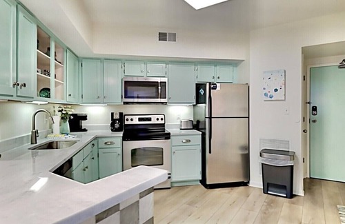 Ono Island Condo | Best Fall Prices! Beachfront Condo, Indoor/Outdoor Pools, Hot Tub & Tennis