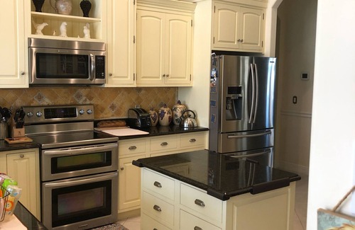 Marco Island House | BEST FAMILY RENTAL ON MARCO! Summer Specials available! Book Now & Save 10% !