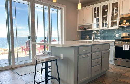 Freeland House | Best Fishing Beach in PNW | Bush Point Bliss | No-Bank, Walkout Waterfront