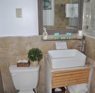 Lauderdale-by-the-Sea Cabin | Best Florida Resort
