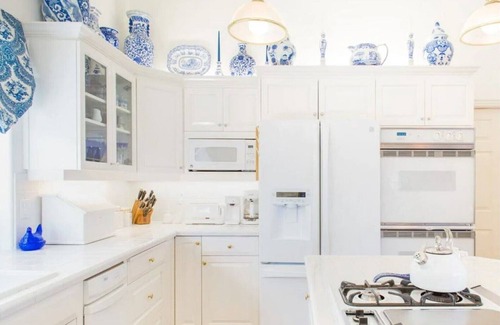 Northeast Tacoma House | Best in Tacoma. Huge Beautiful House with Panoramic Views.