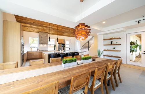 Wenatchee House | Best in Wenatchee. Stay in a 5 Star Spa Style Home!
