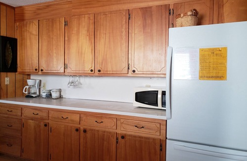 Isle of Palms House | Best Large 9 Bedroom Vacation Rental Value on Isle of Palms!