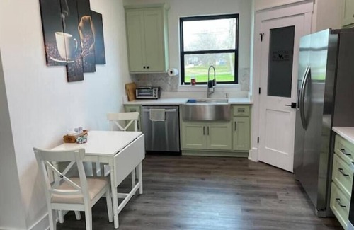 Bastrop House | Best Little Farmhouse in Bastrop