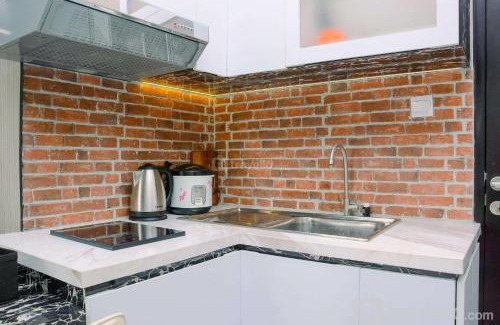 Pondokcina Apartment | Best Location 1BR Apartment at Atlanta Residences By Travelio