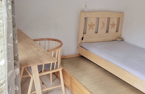 Sanya Apartment | Best location Apartment in Sanya! Forests and ocean around!