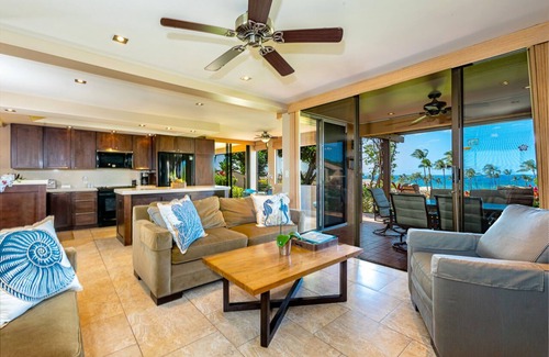 Wailea Condo | Best Location @ Ekahi. year round sunsets from lanai, stroll to the Beach