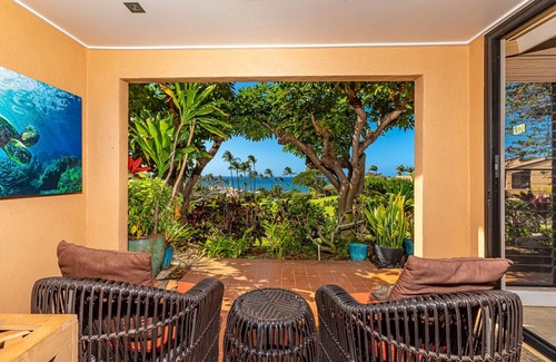 Wailea Condo | Best Location @ Ekahi. year round sunsets from lanai, stroll to the Beach