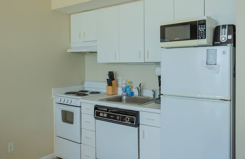 Marco Island Condo | Best Location on the Beach! Direct Gulf Views in this One-Bedroom with Recent.