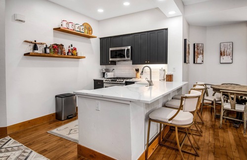 Beaver Creek Condo | Best location! Ski In/Out, Ski Valet, Steps to Ski School, Restaurants, Hot Tub