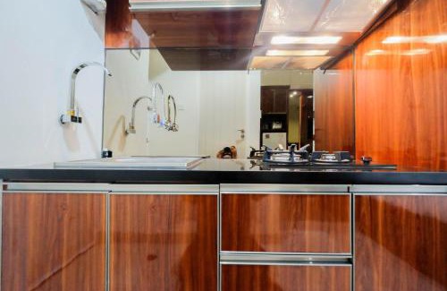 Pekayon Jaya Apartment | Best Location Studio Apartment @ Grand Kamala Lagoon By Travelio