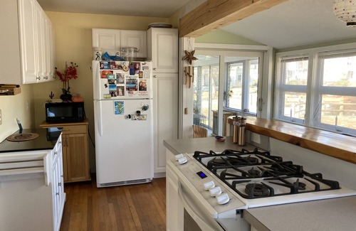 Hampton House | Best of Both Worlds - Hampton, NH