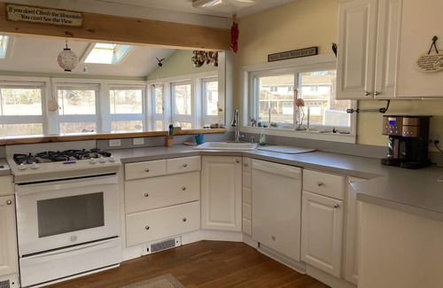 Hampton House | Best of Both Worlds - Hampton, NH