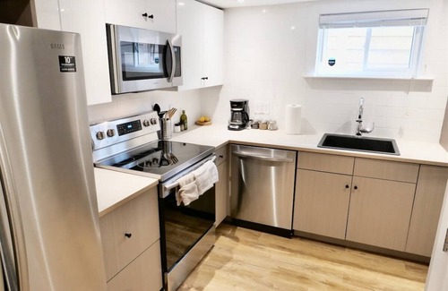 Brookland Apartment | Best of Brookland! Family Friendly w Private Parking!
