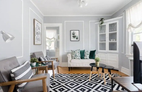 Ampere Apartment | Best of South Orange, Newark & NYC in Minutes