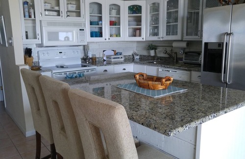 Wildwood Crest Condo | Best of Wildwood Ocean Front And Boardwalk Front Condominium | Pro. Cleaned