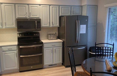 Shipyard Plantation House | Best on island! Shipyard Beach & Golf Adjacent, Lagoon Front,Bikes Beach chairs!