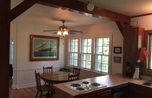 Saugatuck House | Best Place in Town! Summer Filling Fast! Spectacular Fall Getaways Are The Best!