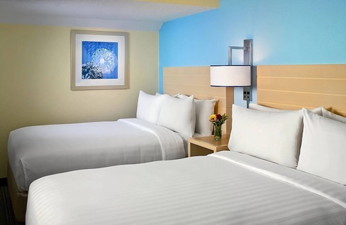 Chesterfield Hotel | Best Place to Stay in Chesterfield! Kitchen, Free Breakfast, Pets Allowed