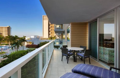 Marco Island Resort | Best resort on Marco Island with full kitchen and 3 separate bedrooms