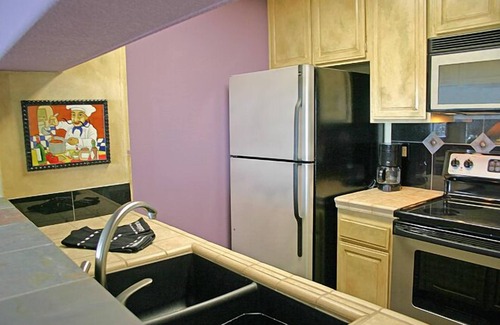 Townsite Condo | BEST SPOT ON BEACH: E3 North Coast Village.ground floor cottage