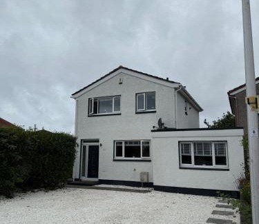 Dalgety Bay House | Best stay in the bay