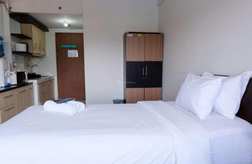 Cileunyi Apartment | Best Studio Apartment at Pinewood Jatinangor By Travelio