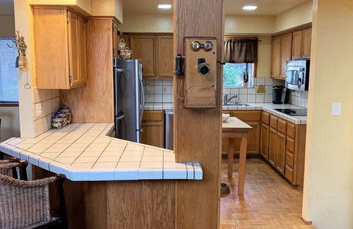 Incline Village House | Best Value in Incline Village! Mountain Home, Peeks of Lake, Open Space