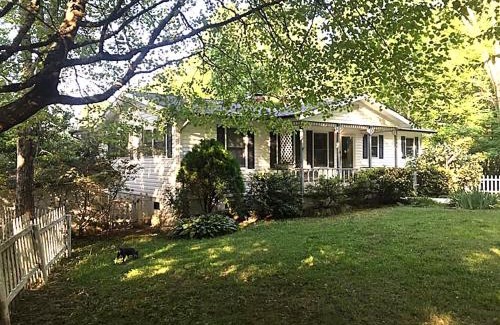 Salem House | Best Vacation Rental Value at Lake Jocassee
