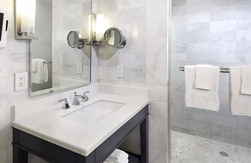 Mid Beach Hotel | Best Vacay Spot! 3 Pet-Friendly Units, Near Bass Museum of Art, Beach Access