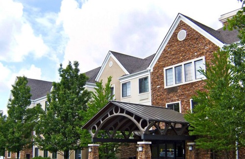 Parsippany House | Best Value, Quality Stay! 3 Convenient Units, Free Parking, Pets Allowed