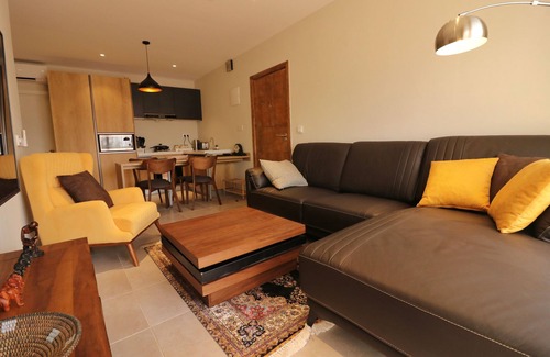 Kololi Apartment | Best value 2 bedroom apartment with pool, netflix and near the beach