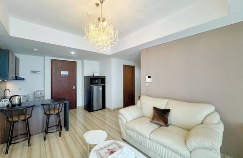 Suko Manunggal Apartment | Best Value and Comfortable Living 2BR at Grand Sungkono Lagoon Apartment