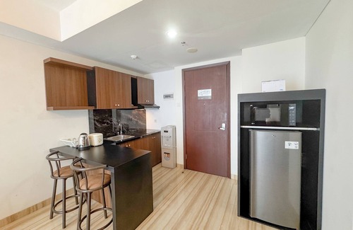 Suko Manunggal Apartment | Best Value and Comfortable Living 2BR at Grand Sungkono Lagoon Apartment