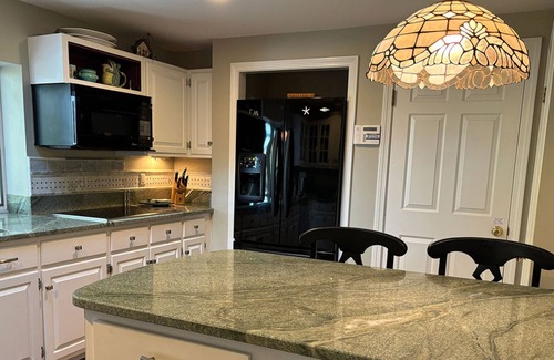 Damariscotta House | Best View | 3 Bedroom | Shared Dock