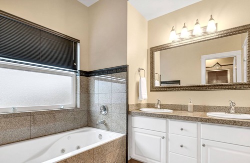 Rainier Valley House | Best View of Lake Washington - 5 BR 3.5 BA Home