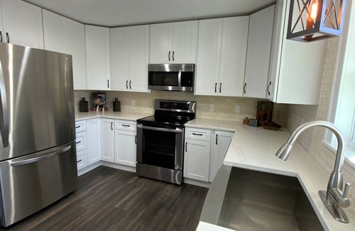 Gainesville House | Best View on Lake Lanier