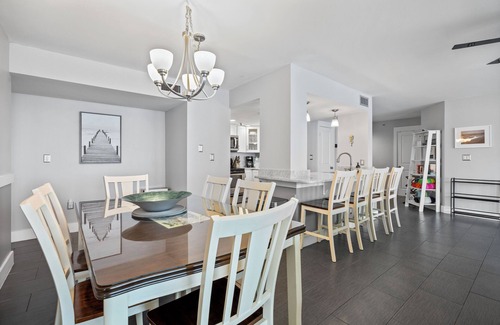 Holiday Isle Condo | BEST VIEWS IN DESTIN! WATERFRONT, 4 BDR, BEACH, POOL, HOT TUB, BOAT SLIP