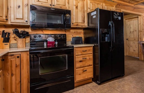 Branson Cedars Cabin | Best Views in the Area! Hot Tub, Grill, Pet Friendly, Near Big Cedar, Loft, & Games!