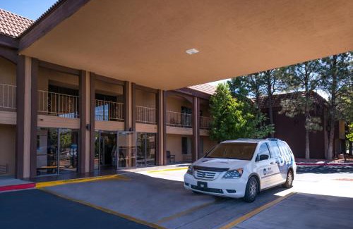 Albuquerque Hotel | Best Western Airport Albuquerque InnSuites Hotel & Suites