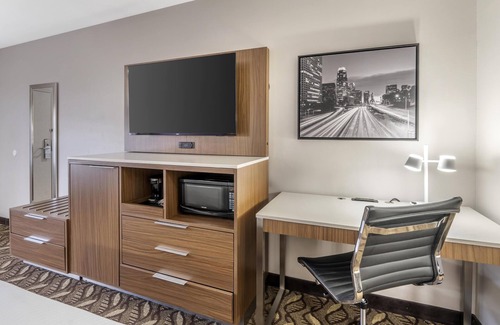 Inglewood Hotel | Best Western Airport Plaza Inn Hotel – Los Angeles LAX