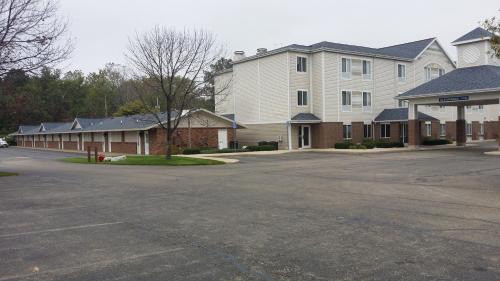 Grand Haven Hotel | Best Western Beacon Inn